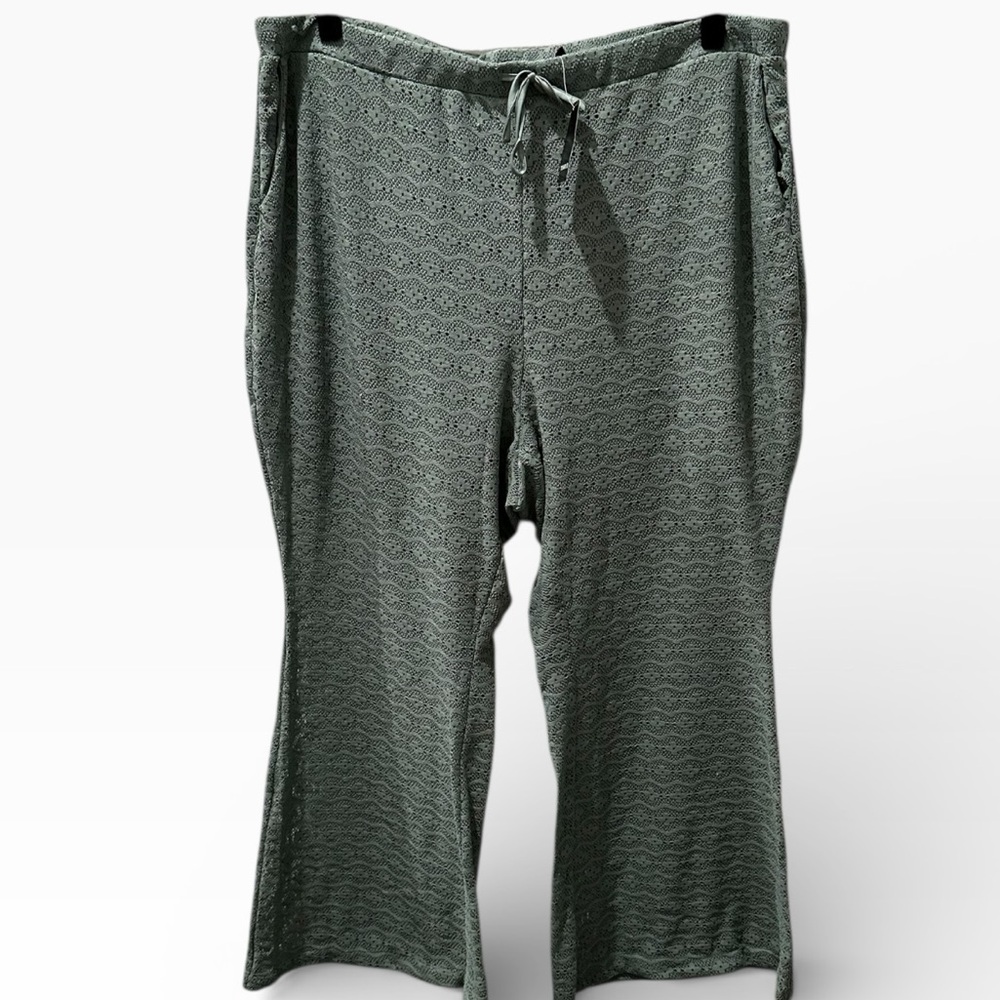 Torrid Size 3 Textured Wide Leg Pants | Pockets | New With Tags